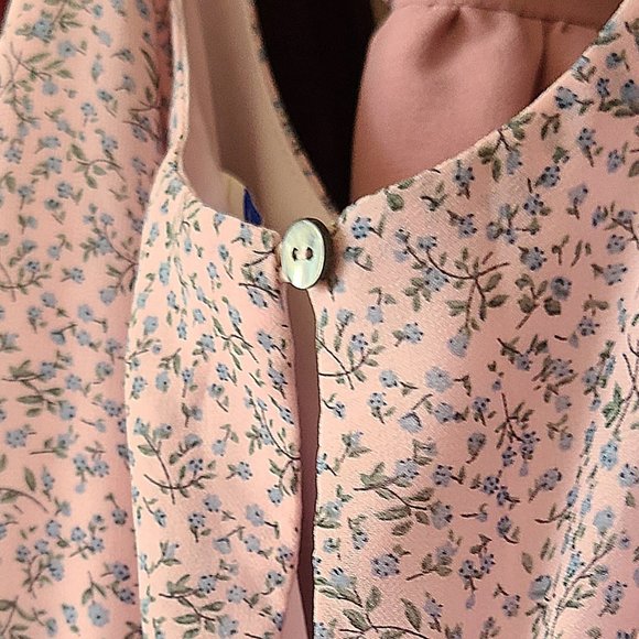 She + Sky Women's Lavender Floral Romper Jumpsuit with Front Tie Detail | Size M - Picture 7 of 7